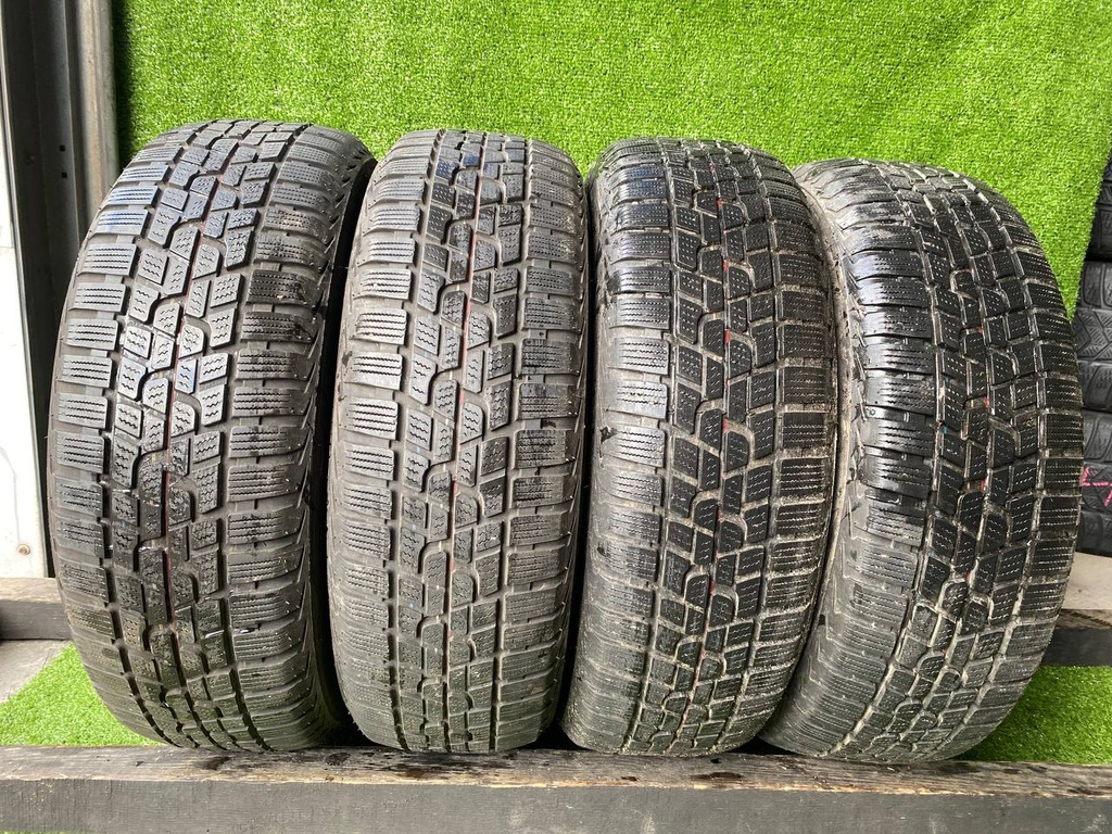 Шина 195 65 R15 Firestone winterhawk 2 Зимові -