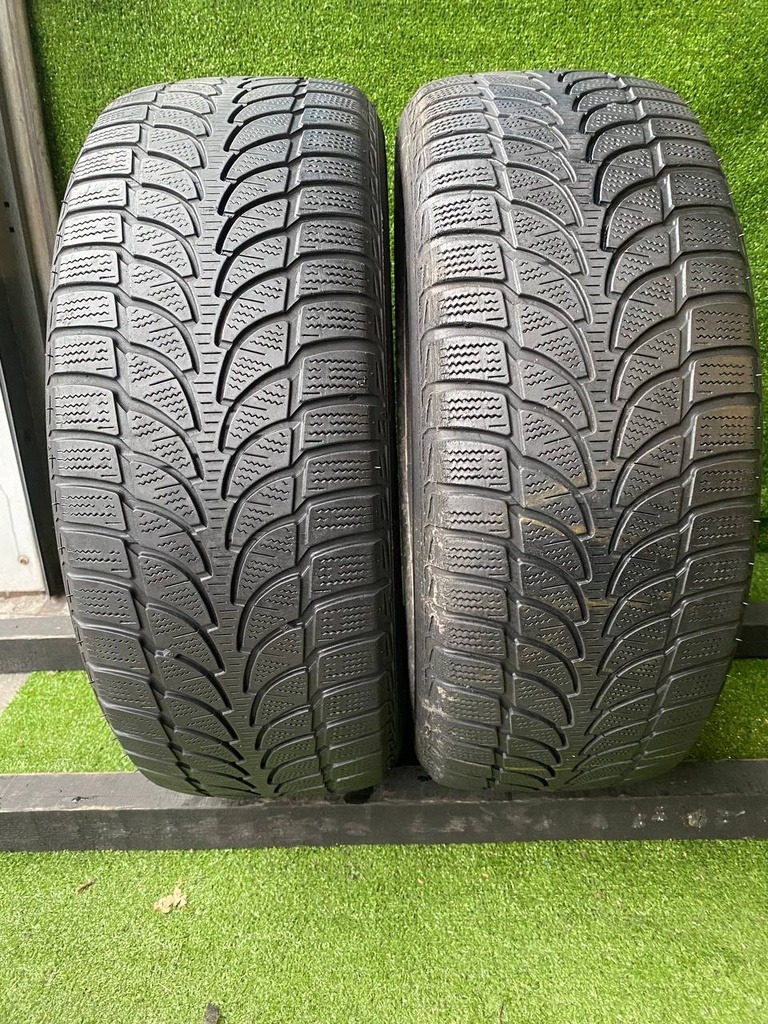 Шина 235 55 R18 Bridgestone Blizzak lm 80 evo Зимові -