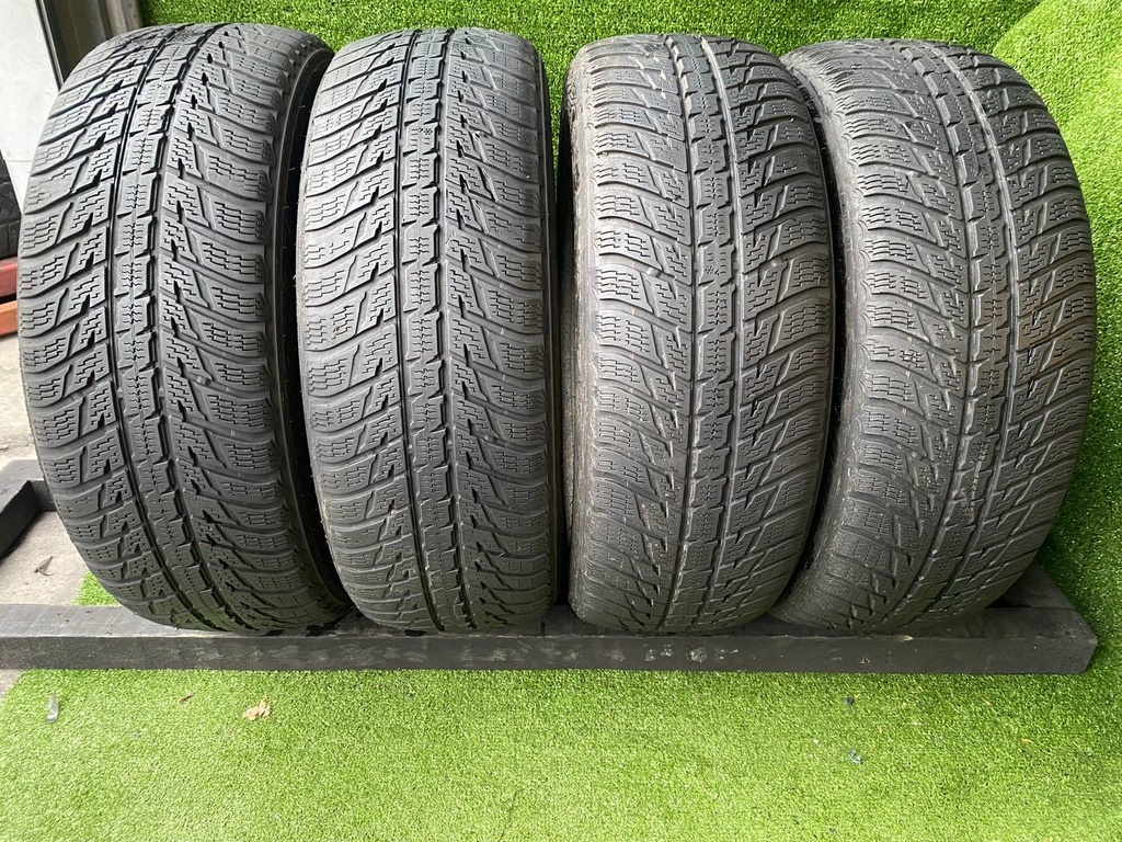 Шина 225 60 R17 Nokian WR SUV3 Зимові -