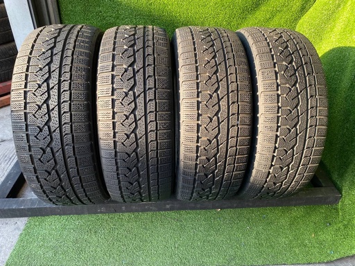 Шина 235 55 R18 Kumho asymmetric Зимові -
